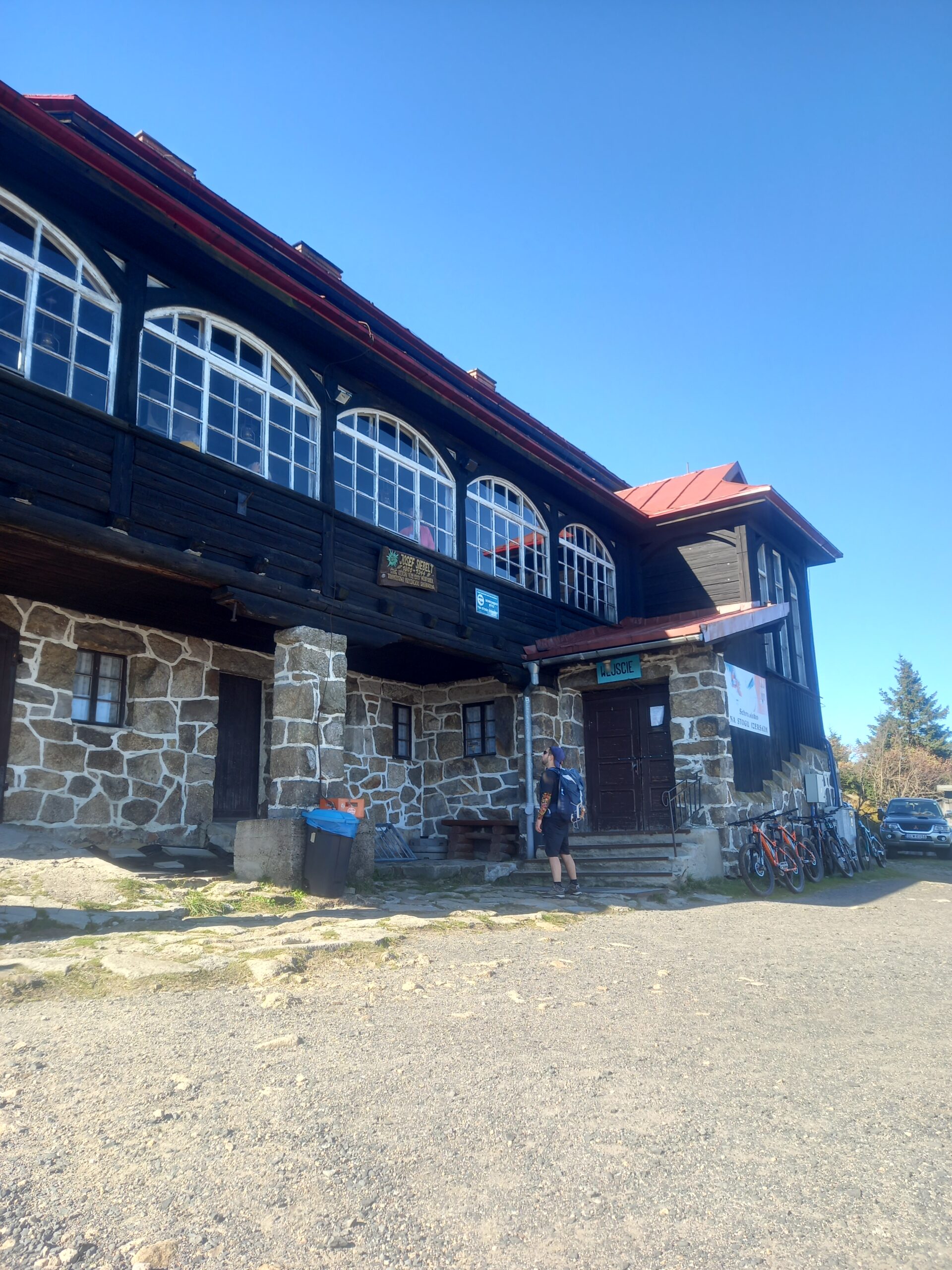 Schronisko na Stogu Izerskim
