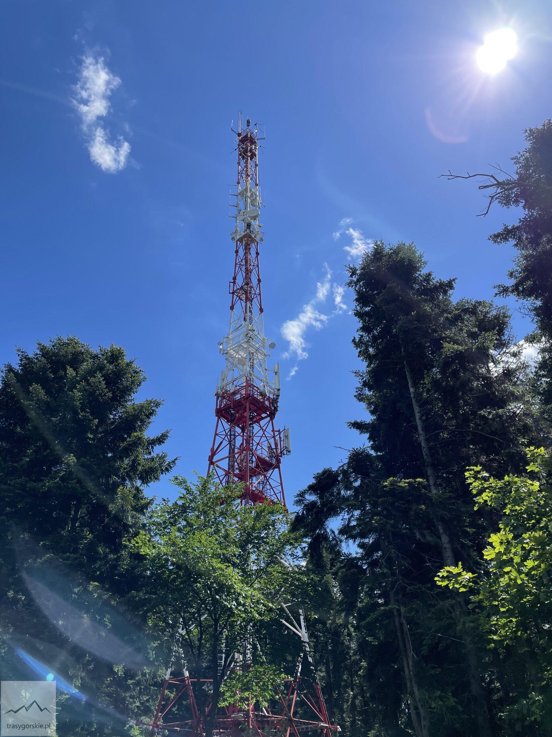 Wieża przeciwpożarowa na Telegrafie w Górach Świętokrzyskich