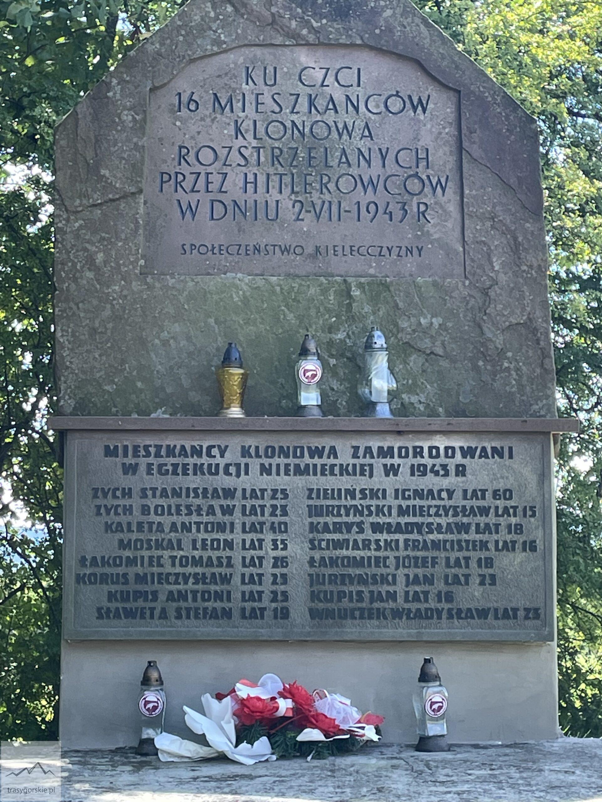 Szlak na Bukową Górę, Klonów, pomnik ku czci pomordowanych Polaków