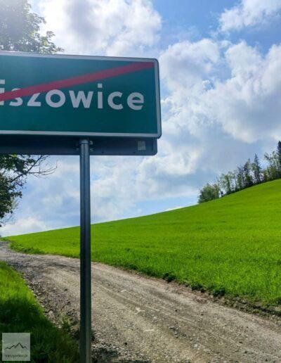 Rudawy Janowickie, Wieściszowice, Kolorowe Jeziorka, koniec wsi