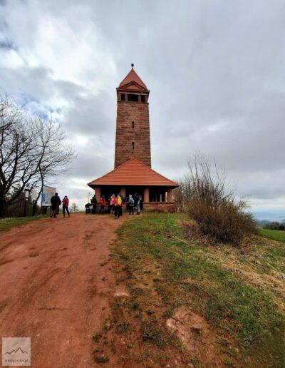 Góry Sowie, Wzgórza Włodzickie, wieża na Górze św. Anny